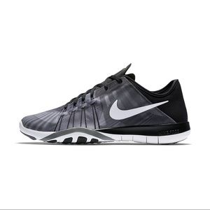 Women’s Nike Free TR 6 Running Shoes